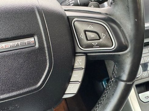 Used 2015 Land Rover Range Rover Evoque Pure Plus image 24