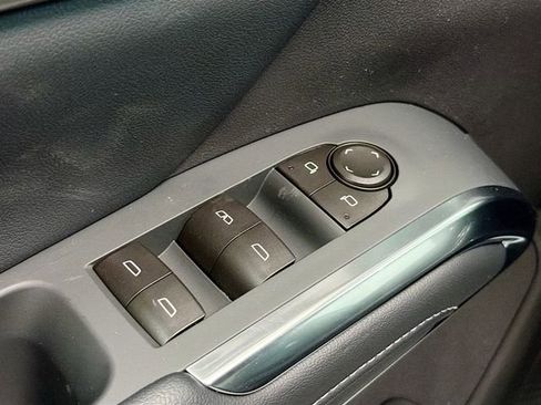 New 2026 Chevrolet Traverse LT image 18