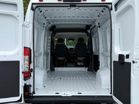 New 2026 RAM ProMaster 1500 w/ Safety Group image 17