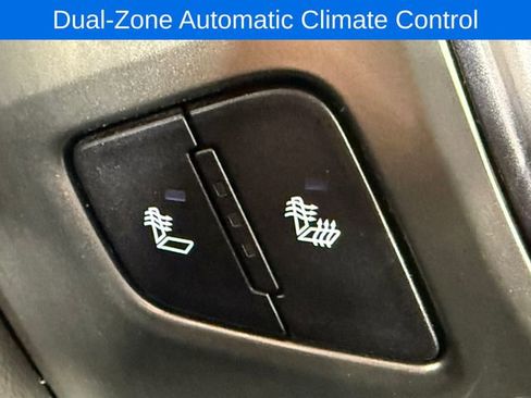 Used 2018 Chevrolet Silverado 1500 LT image 22