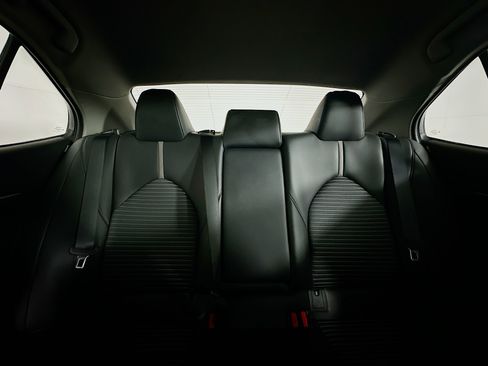 Used 2023 Toyota Camry SE image 29