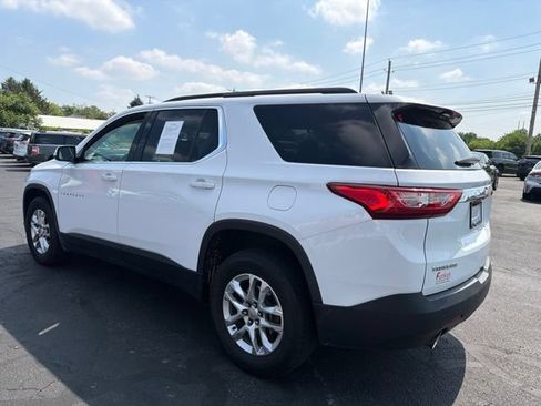 Used 2019 Chevrolet Traverse LT FWD image 5