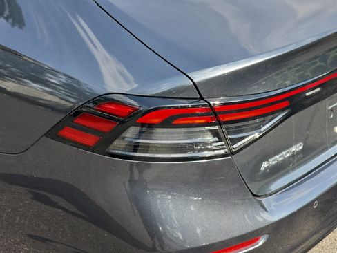 Used 2024 Honda Accord EX-L image 32