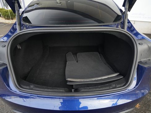 Used 2025 Tesla Model 3 Long Range image 15