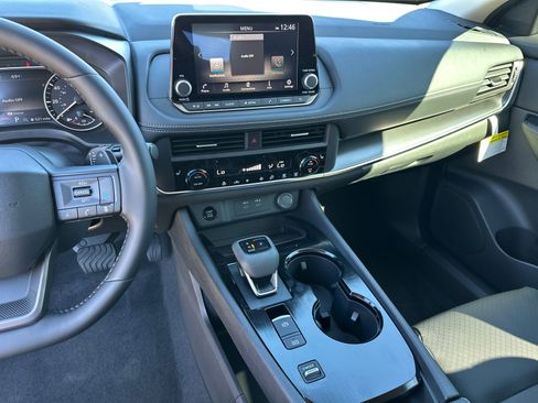 New 2026 Nissan Rogue SV w/ SV Premium Package image 29