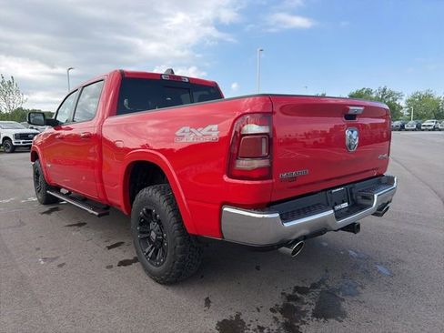 Used 2021 RAM 1500 Laramie w/ Off Road Group AWD/4WD image 14