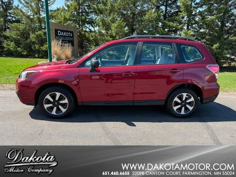 Used 2017 Subaru Forester 2.5i w/ Alloy Wheel Package image 1