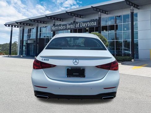 Used 2025 Mercedes-Benz C 300 Sedan image 5