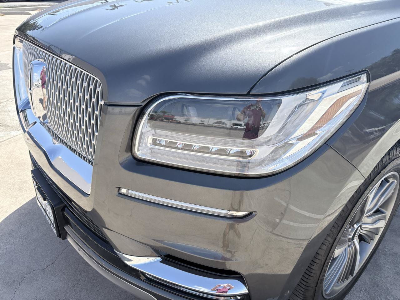 Used 2018 Lincoln Navigator Select w/ Technology Package RWD image 26