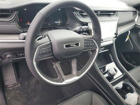 New 2026 Jeep Grand Cherokee L Limited AWD/4WD image 20