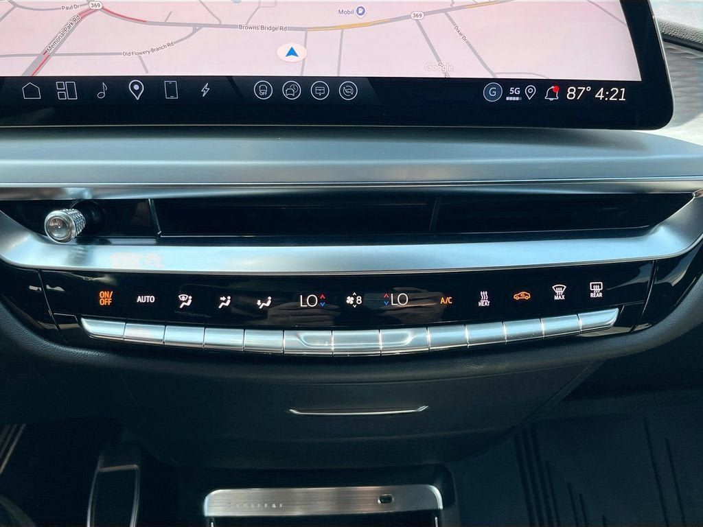New 2026 Cadillac Lyriq V AWD/4WD image 16
