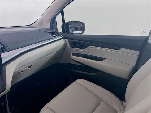 Used 2025 Honda Odyssey EX-L image 24