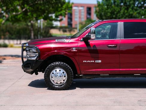 Used 2021 RAM 3500 Limited AWD/4WD image 12