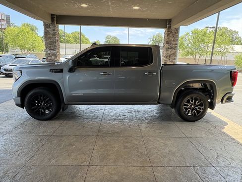 Used 2026 GMC Sierra 1500 Elevation AWD/4WD image 9
