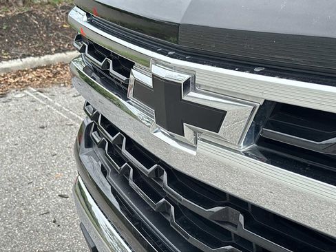 Used 2022 Chevrolet Silverado 1500 LT w/ All Star Edition Plus RWD image 18