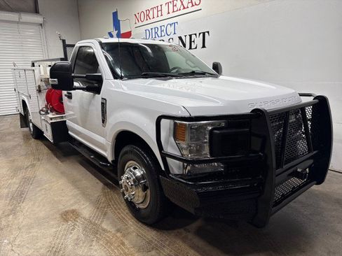 Used 2022 Ford F350 XL w/ Power Equipment Group image 3