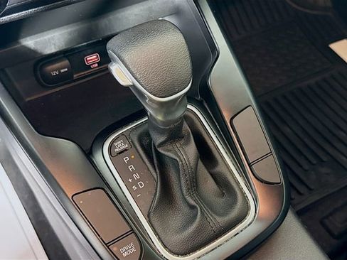 Used 2020 Kia Soul S FWD image 18