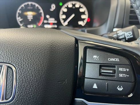 Used 2025 Honda Odyssey Touring image 20