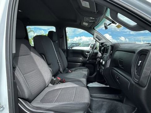 Used 2022 GMC Sierra 3500 Pro w/ Fleet Convenience Package image 11