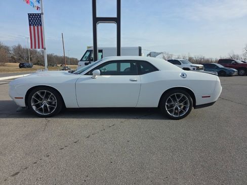 Used 2023 Dodge Challenger GT image 10