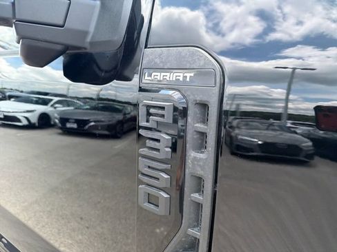 Used 2024 Ford F350 Lariat w/ Lariat Ultimate Package AWD/4WD image 4