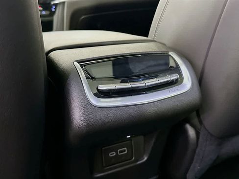 Used 2025 Cadillac XT6 Premium Luxury w/ LPO, Floor Liner Package image 13