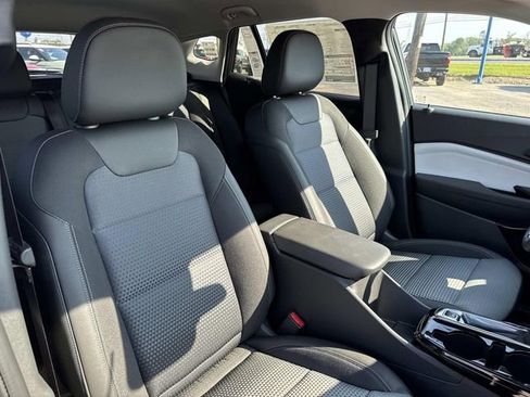 New 2026 Chevrolet Trax LT w/ Driver Confidence Package image 28