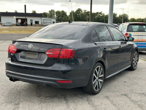 Used 2013 Volkswagen Jetta GLI Autobahn FWD image 6
