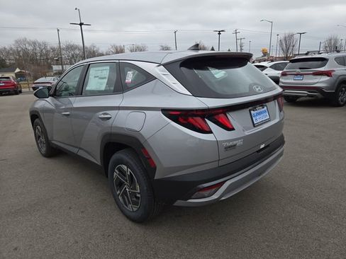 New 2026 Hyundai Tucson Blue SE image 8