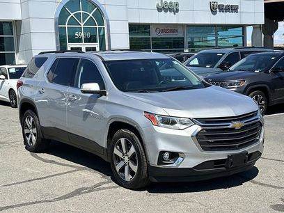 Used 2021 Chevrolet Traverse LT w/ LT Premium Package
