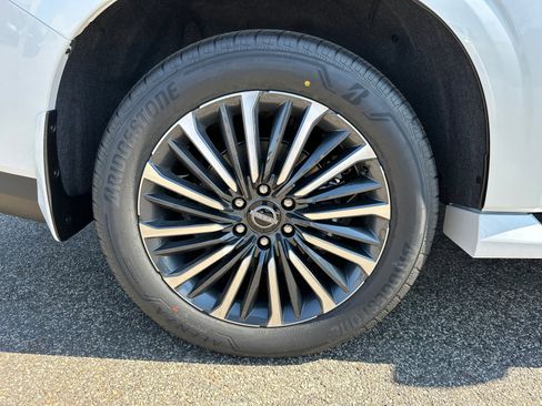 New 2026 Nissan Armada Platinum Reserve image 18