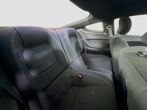 Used 2015 Ford Mustang GT RWD image 26