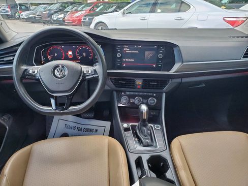 Used 2020 Volkswagen Jetta SEL FWD image 16