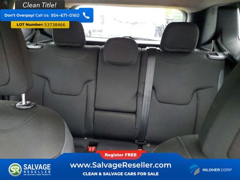 Used 2018 Jeep Renegade Altitude AWD/4WD image 13