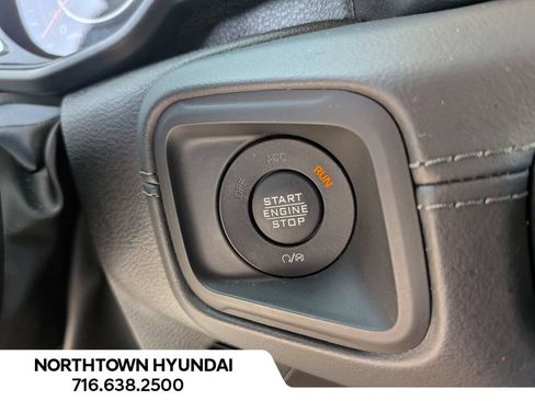Used 2026 Jeep Wrangler Unlimited Rubicon AWD/4WD image 18