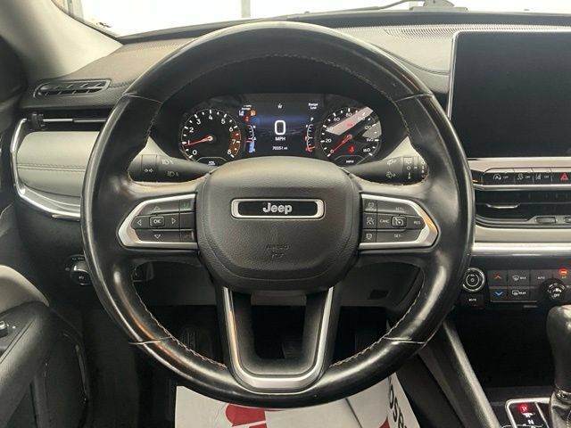 Used 2022 Jeep Compass Limited AWD/4WD image 7