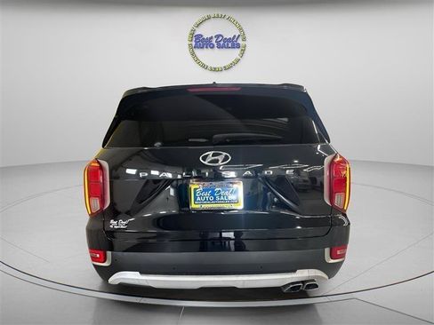 Used 2022 Hyundai Palisade SEL w/ 8P Bench Seat Package FWD image 3
