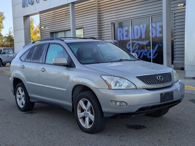 Used 2005 Lexus RX 330 AWD w/ Premium Plus Pkg image 3