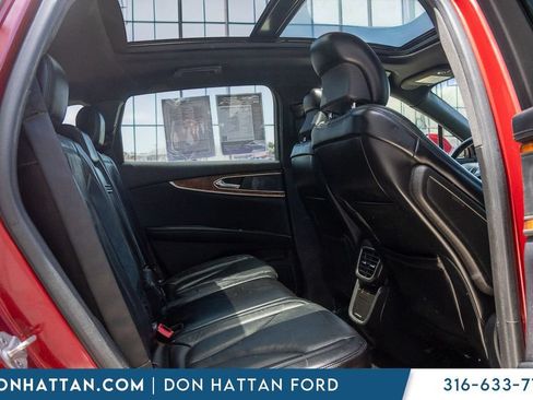 Used 2016 Lincoln MKX Reserve w/ Technology Package AWD/4WD image 20