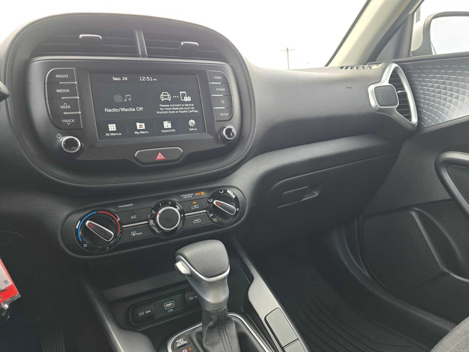 Used 2021 Kia Soul S FWD image 33