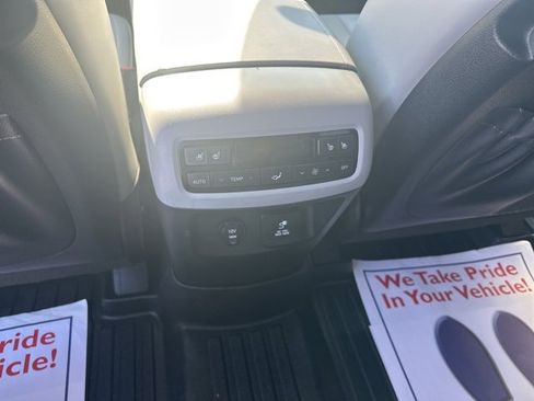 Used 2023 Hyundai Palisade SEL w/ Cargo Package image 15