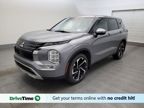 Used 2023 Mitsubishi Outlander SE AWD/4WD image 1