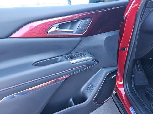 New 2026 Chevrolet Traverse RS w/ LPO, Floor Liner Package image 17