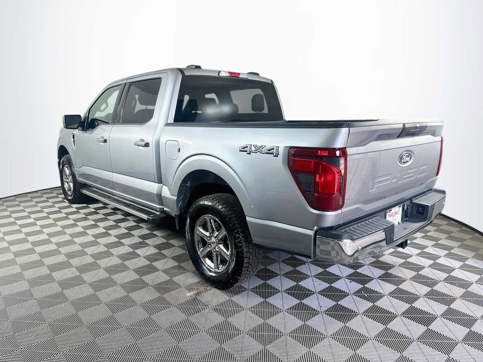 Used 2025 Ford F150 XLT w/ Equipment Group 301A Standard AWD/4WD image 6
