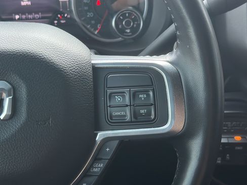 Used 2022 RAM 2500 Laramie AWD/4WD image 12