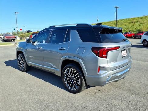Used 2026 GMC Terrain Denali AWD/4WD image 10