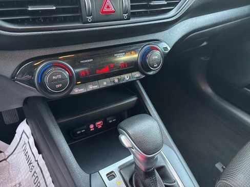 Used 2019 Kia Forte LXS image 23