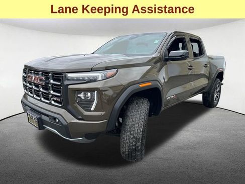 Used 2024 GMC Canyon AT4 AWD/4WD image 5