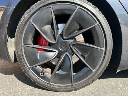 Used 2024 Tesla Model 3 Performance AWD/4WD image 36