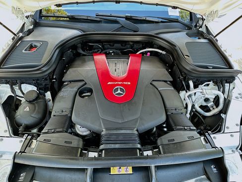 Used 2022 Mercedes-Benz GLC 43 AMG AMG GLC 43 image 37